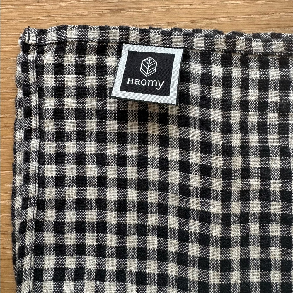 Gingham Linen Kitchen Towel - Picture 4 of 7